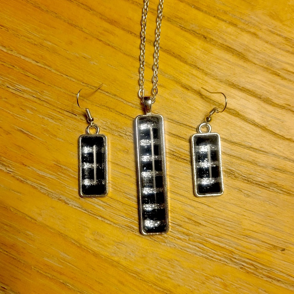 Necklace and Earring Set
